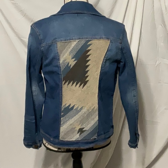 Classic Blue Denim Jacket - Picture 3 of 8